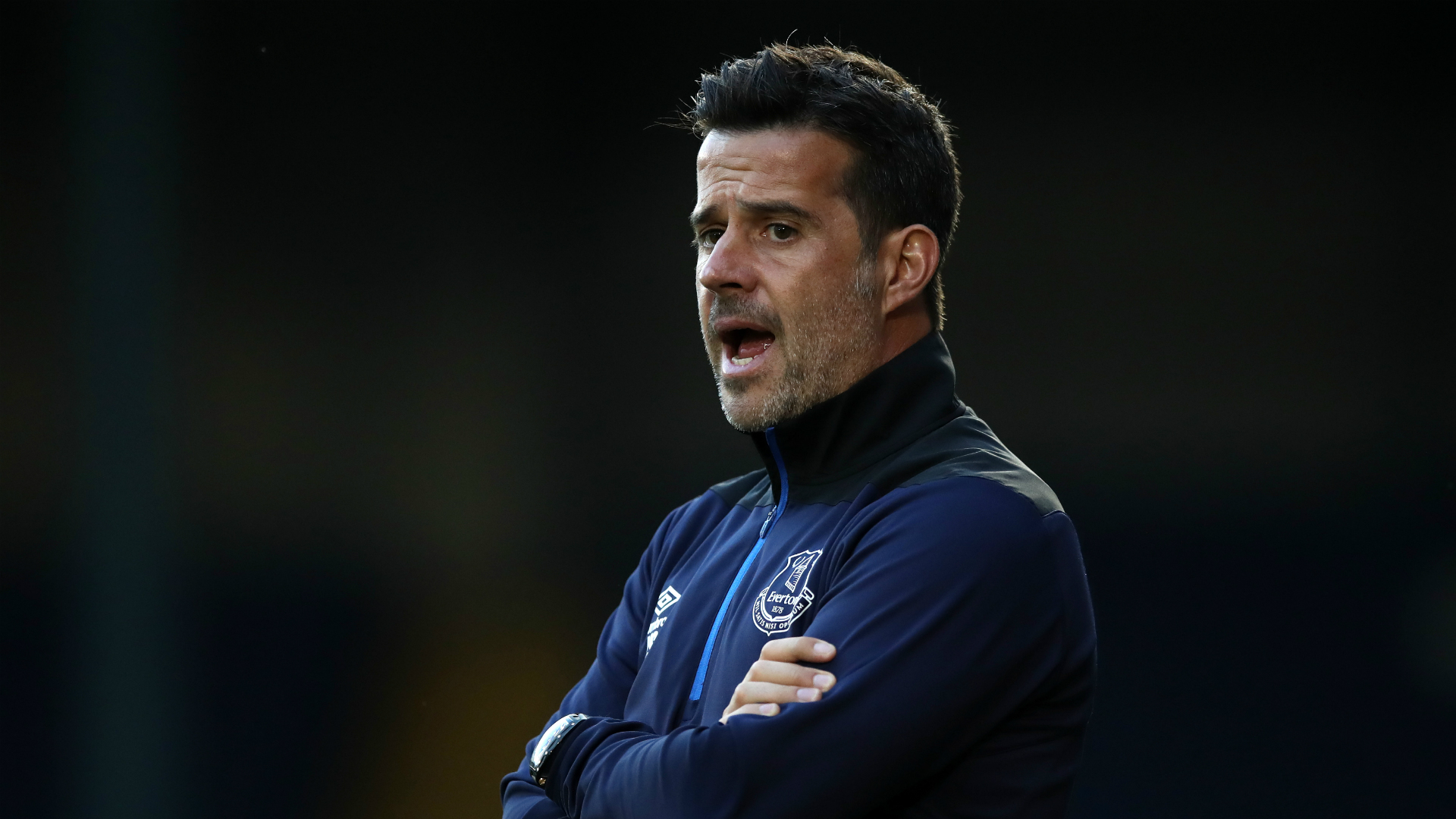 塞瓦略斯社媒晒照，背景音乐唱道“我想要自由”.