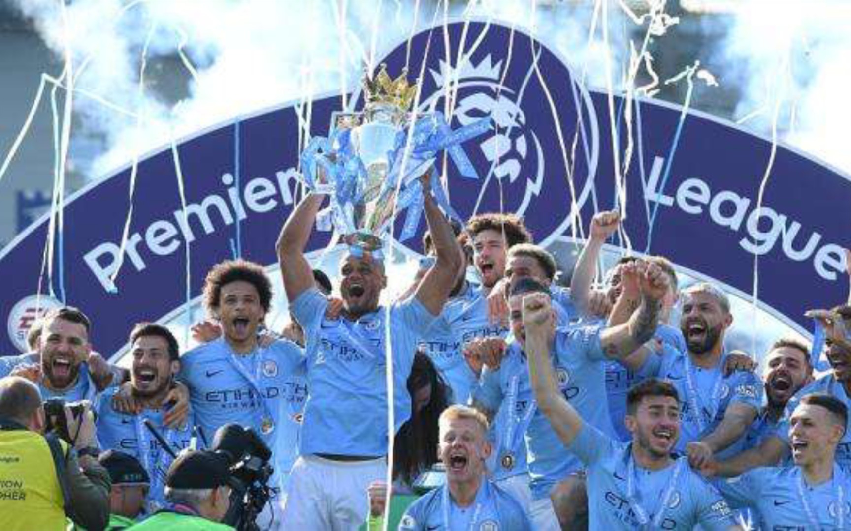 作为国际羽 作为国际羽