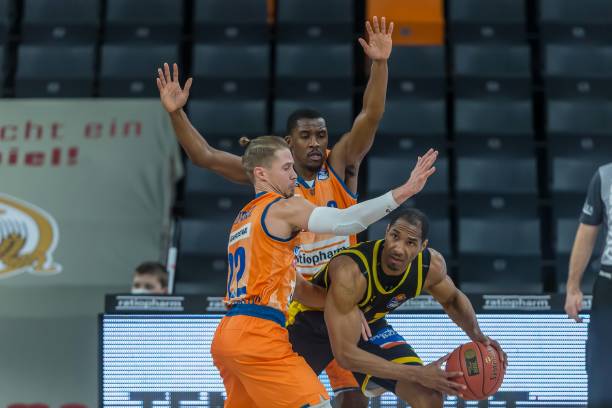 的挑战与表 的挑战与表